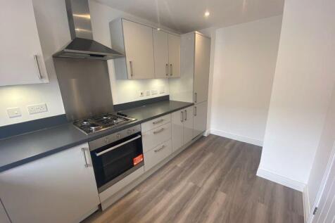 Sandpiper Road, Chichester photo 3