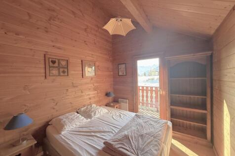 Chalet for sale La T