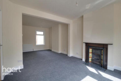 3-bed terraced on Lacey Street, Ipswich, £1,250/mo
