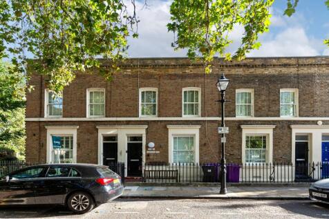 14B Carlton Square, Stepney, London, E1 4EH