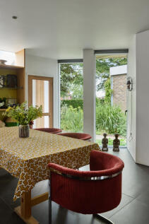 292498 - DGLA1864.jpg