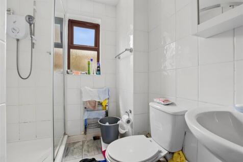 Shower Room_2.jpeg
