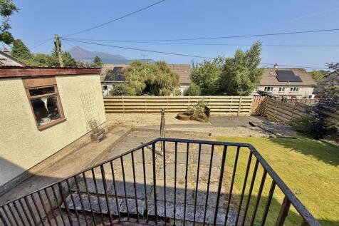 15 Brathwic Terrace rear gardens
