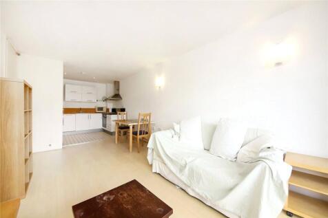 Living Room/Kitchen
