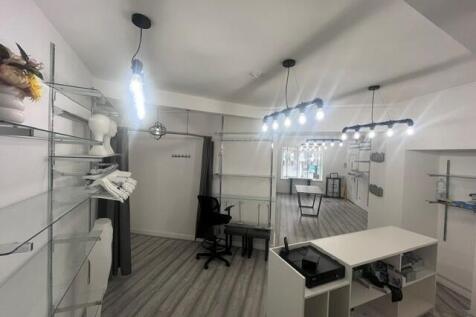 Commercial Property to rent Image 6