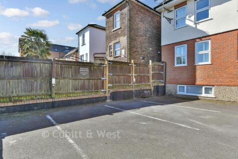 Driveway/Parking