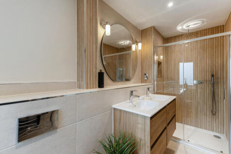 Show Home Ensuite