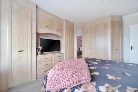 1335252-10-689fb3505b13f