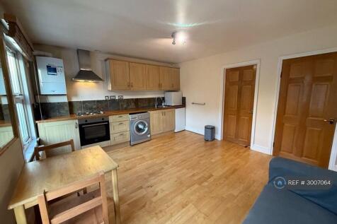 Living Room/ Kitchen