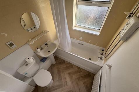 Bridport Close, Walsgrave, Coventry photo 5