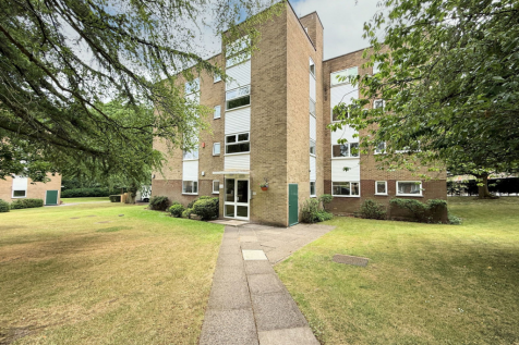 Solihull, B92 - property photo