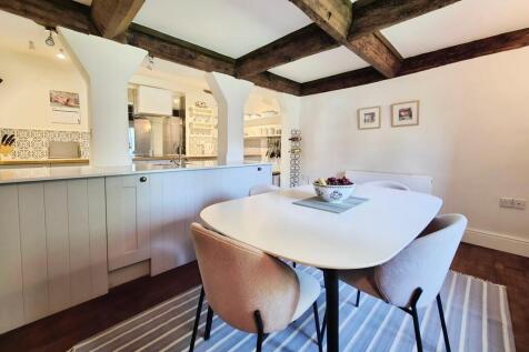 696db503-10000308...