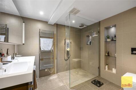 En Suite Shower Room