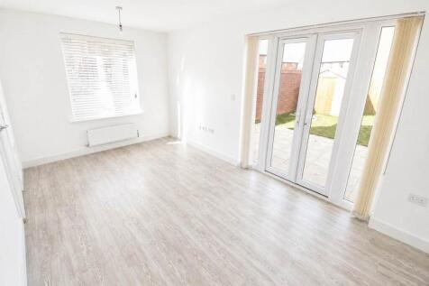 Athena Grove, Chester, Cheshire photo 3