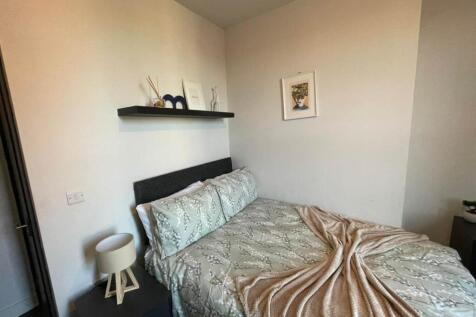 Room 4 (5)