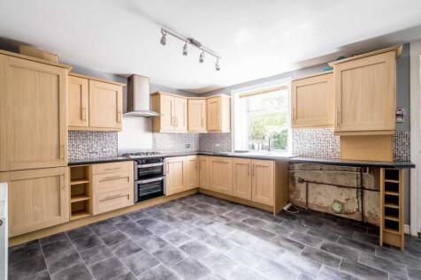 Dearne Terrace, Scissett photo 4