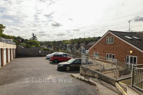 Driveway/Parking