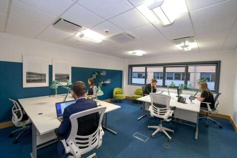 Serviced Office to rent Image 3