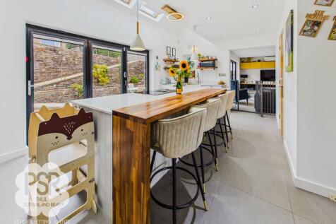 Open Plan Kitchen Diner