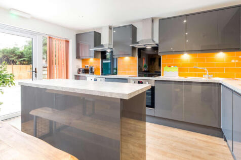 Barnes Road photo 5
