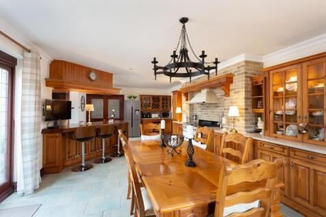 Kitchen Breakfast Room