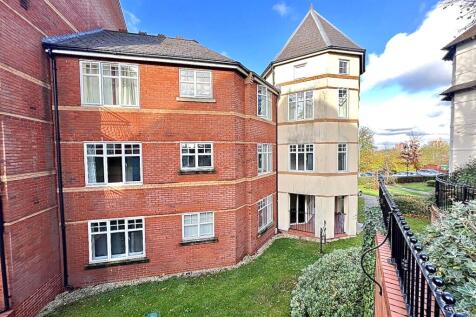 Property Image 11