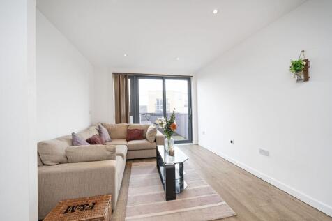 London, E1 - property photo