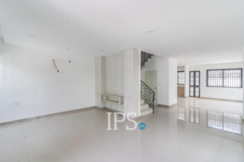 4 Bedroom Twin Villa For Sale - Chip Mong Landmark 60M, Phnom Penh