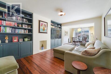 Alsom Avenue, Worcester Park - KT4 7EG
