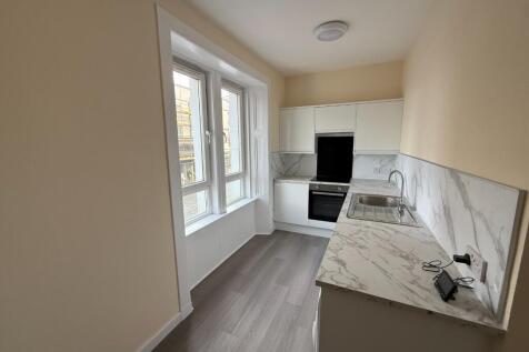 Carnegie Drive, Dunfermline, KY12 photo 3