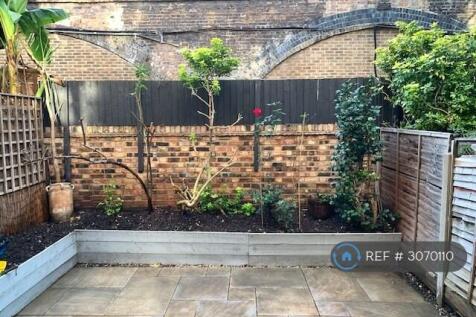 Rare Private Garden Brook Green, London, W6 photo 3