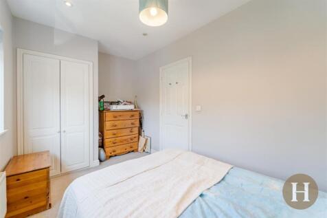 Hadleigh Estate Agents-17.jpg