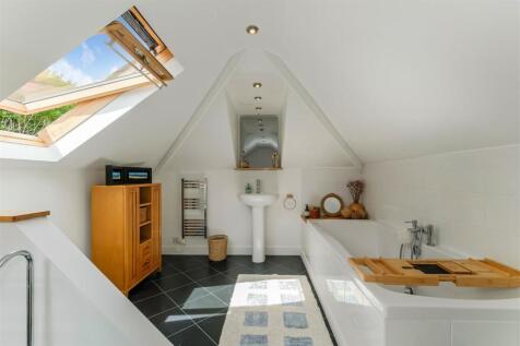 Rosslyn Avenue-15.jpg