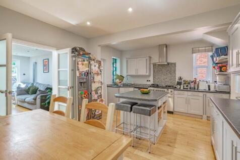 Kitchen/breakfast