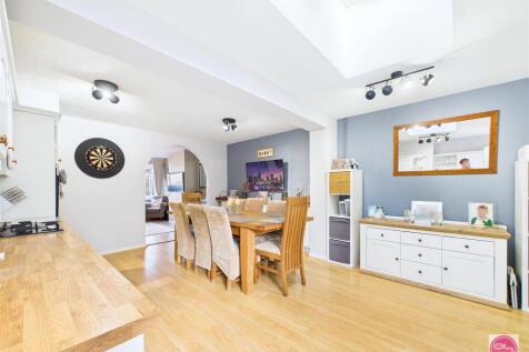 Toulmin Drive, Swadlincote (9).jpg