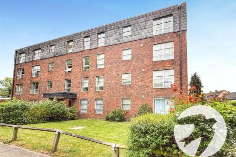 London, SE9 - property photo