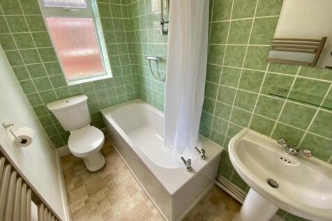 Closefield Grove, Whitley Bay photo 3