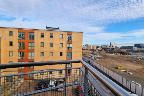 Waterloo Court Leeds LS10 photo 4