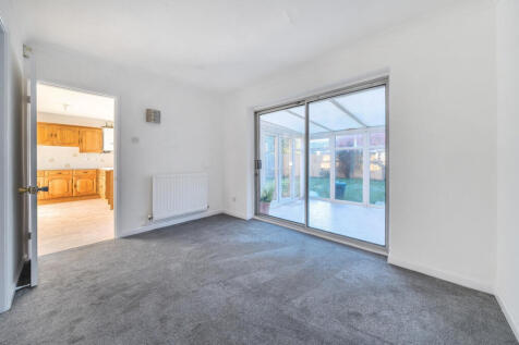 1382324-12-69203b...