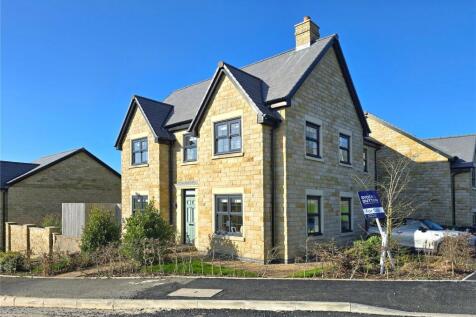 Detached Corner Home
