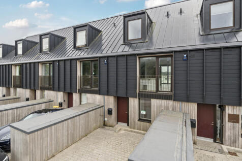 1315342-1-685ab32...