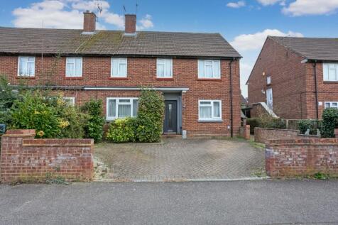 Slough, SL1 - property photo