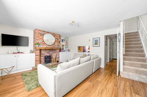 Lounge 1