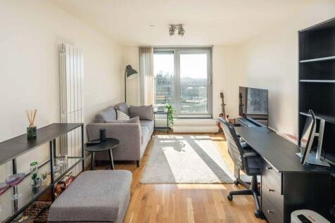 living room 2.jpeg