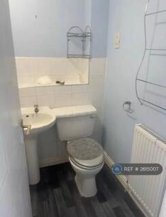 Buttermere Avenue, Manchester, M22 photo 4
