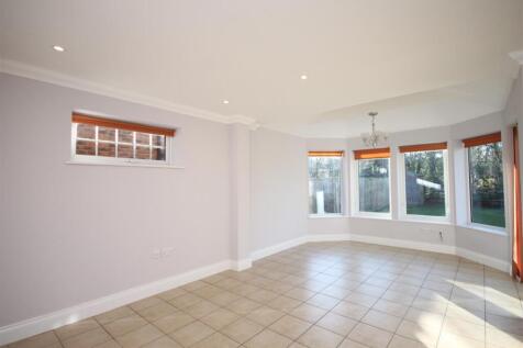 Open Plan Kitchen.JPG