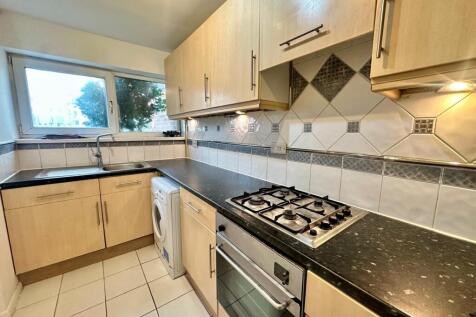 Russell Road, Nottingham, NG7 6HD photo 2