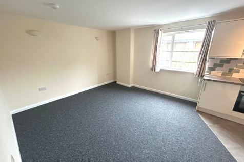 The Coach House, Park Road, Folkestone, Kent photo 3