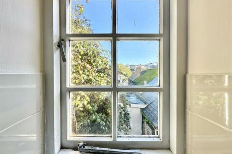 6a Prings Court 8.JPG