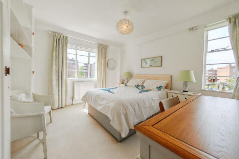 Chiswick Village, Chiswick photo 4